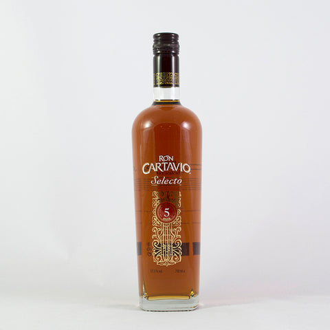 Cartavio Selecto 5YO 0,7L 37,5%